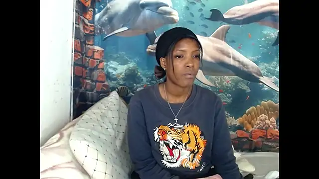 AfricanBarbiee69 webcam