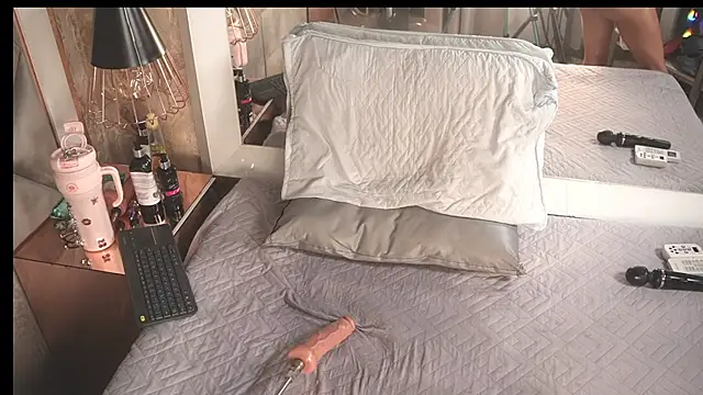 crystal_gilton webcam