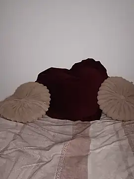 Susiee_Redd webcam