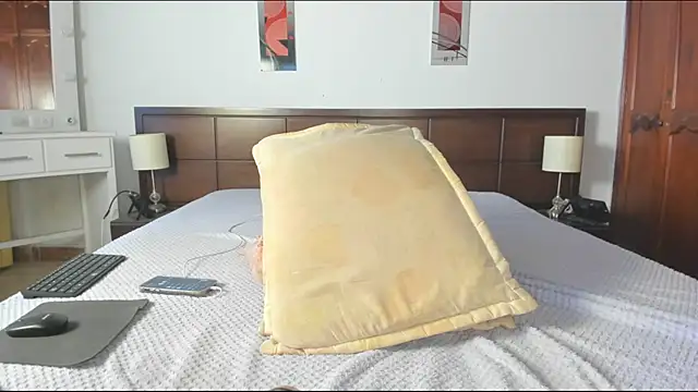 MiaMarin_hot webcam