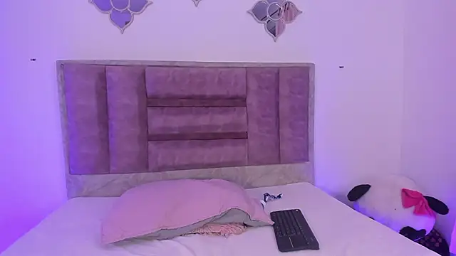 LunoxVelvet webcam