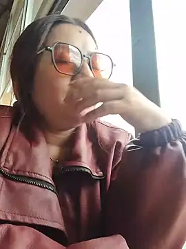 samm_curvy webcam