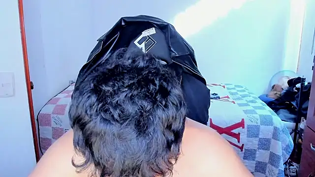 Tommy_Bred webcam