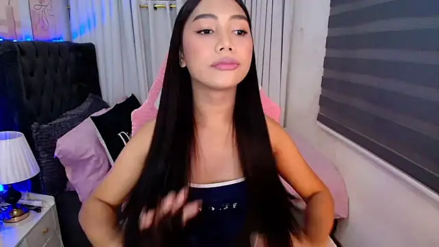 fuckingnaughtyjade webcam