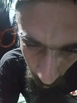 hairy_mannn webcam