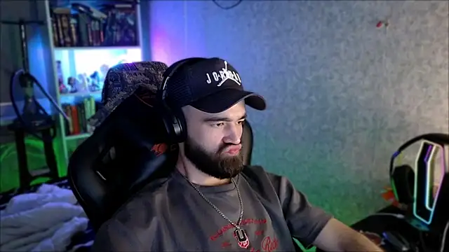 _Serious_Man webcam