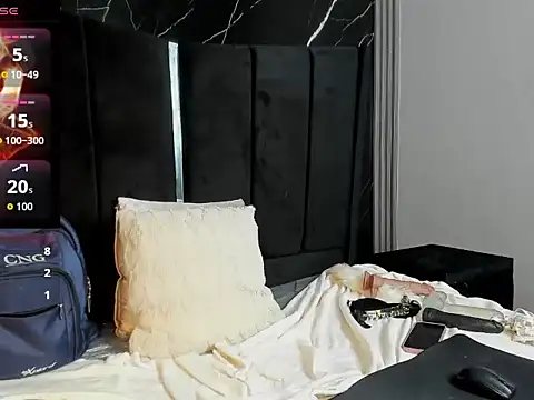 AlixDream_HL live cam on StripChat