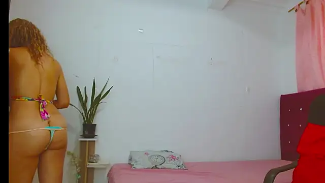 chantalsemenova1 webcam