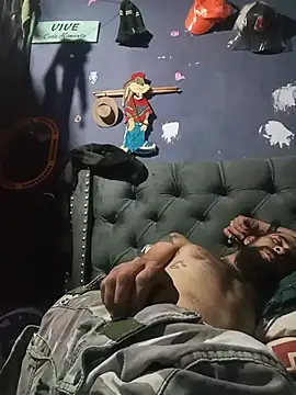 hairy_mannn webcam