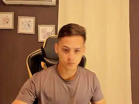 sexy_andres01 webcam