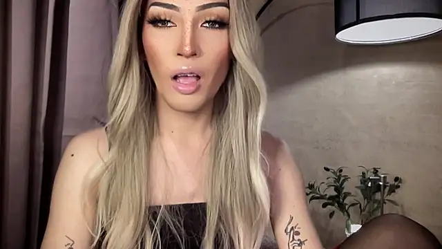 Alicegreenexx webcam