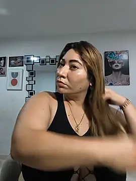 kendra_fire - Kendra_fire's free webcam - UK Sex Cams