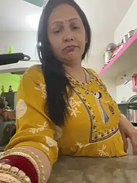 anshika_arya (F milf) - Hyyy Guys