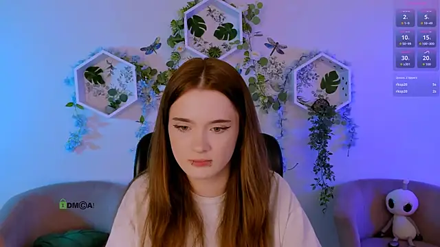 liana_kisses webcam