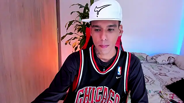 Damianwhite webcam