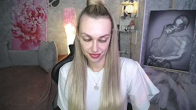 NickyAdamidi webcam
