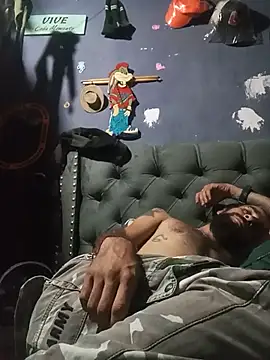 hairy_mannn webcam