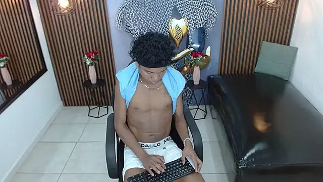 AlessandroBlack_