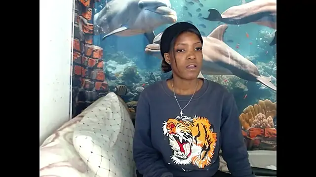 AfricanBarbiee69 webcam