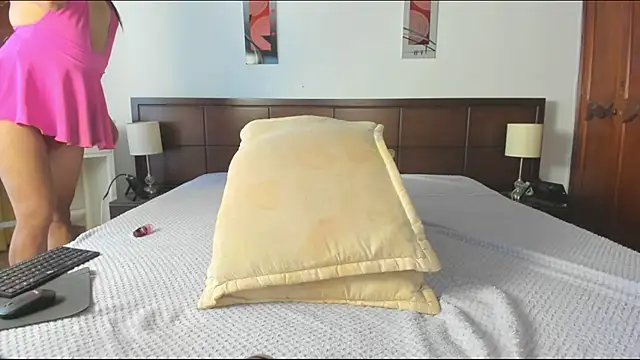 MiaMarin_hot webcam