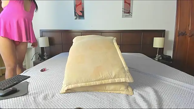 MiaMarin_hot webcam