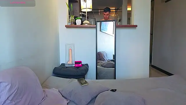 Matiashorney webcam