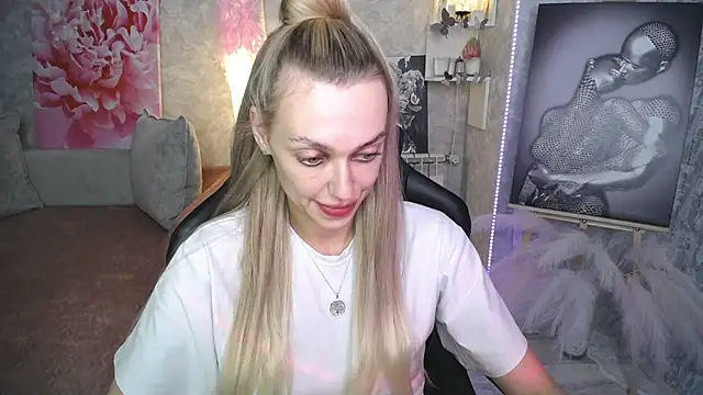 NickyAdamidi webcam