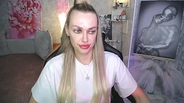 NickyAdamidi webcam