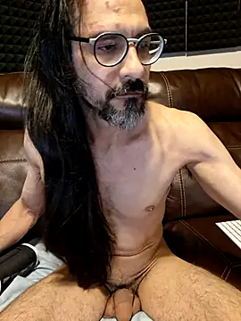 Youreherewithme webcam