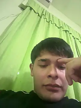 Pendejooxxx webcam