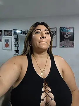 kendra_fire - Kendra_fire's free webcam - UK Sex Cams