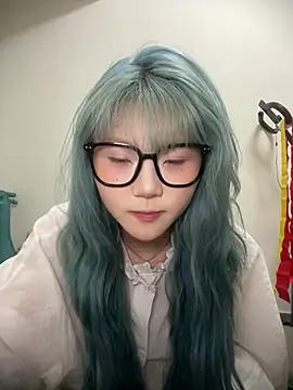 Rocket-Girl live cam on StripChat