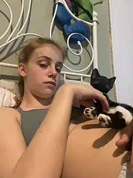 violetxblue (G teen) - Tip 250 token for the two newest videos