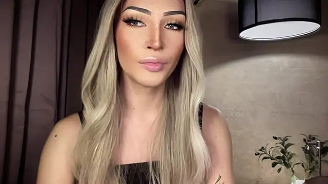 Alicegreenexx webcam