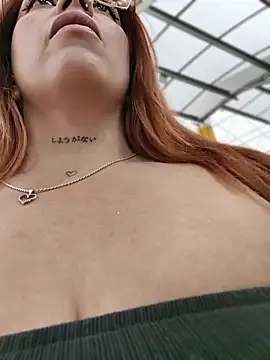 Alis_xxx webcam