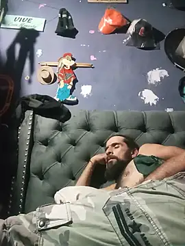 hairy_mannn webcam
