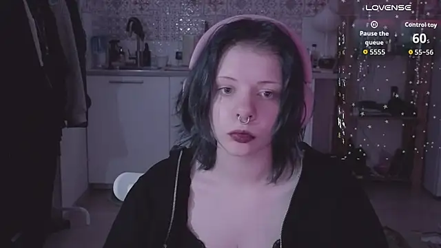 Alice_Zev webcam