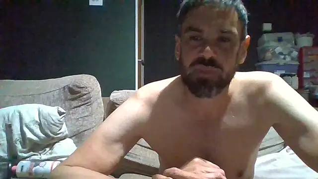 tall_dark_handsome webcam