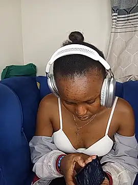 Nasty_shawrie webcam
