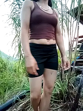 Bella-lynlyn webcam