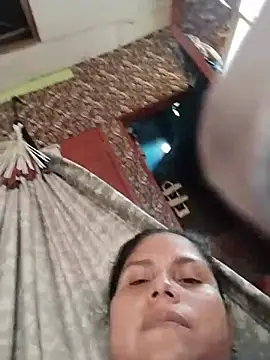 MechePretty webcam