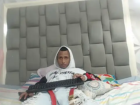 supreme_badboy2 webcam
