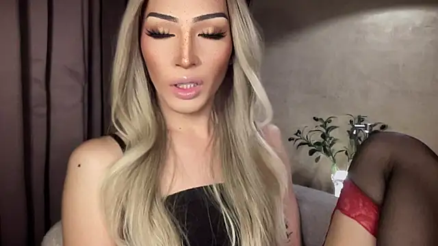 Alicegreenexx webcam