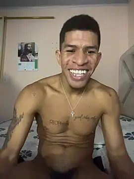 Toptony22 webcam