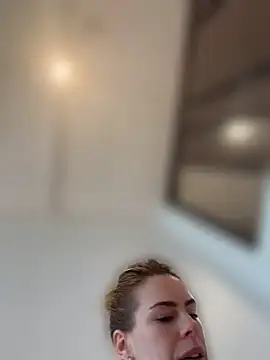 oliviafranciis webcam