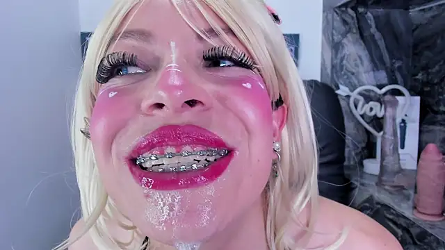 miss__wanda (F young) - destroy my face very very messy