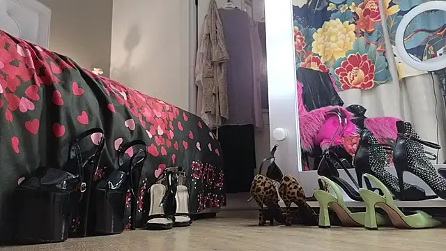 RoxalanaStar webcam