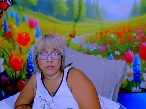 indianroxy webcam