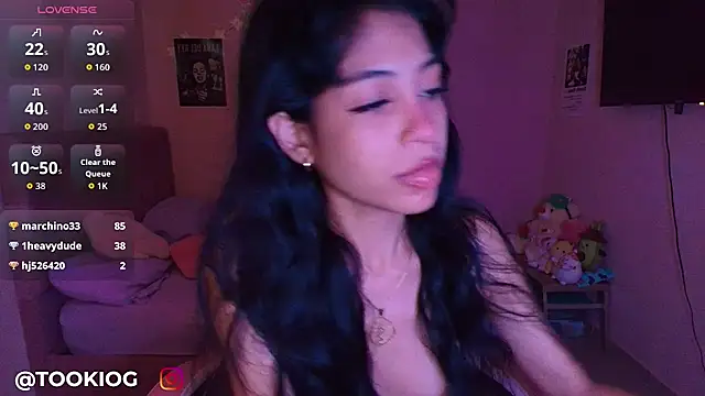 tookiog_ (F teen) - play pussy
