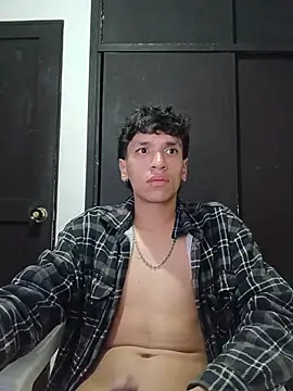 H3ll_B0Y_ webcam